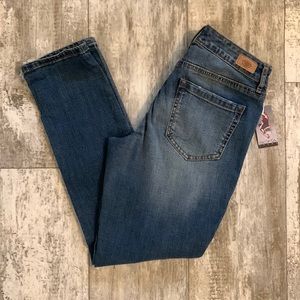 Sofia jeans by Sofia Vergara mid rise Bagi boyfriend distressed jeans